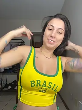 Snapshot of Carolzinhalux69 chatting on June 9, 4:18 pm Carolzinhalux69 online show from June 9, 4:18 pm