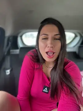 Snapshot of Carolzinhalux69 chatting on June 19, 5:39 pm Carolzinhalux69 online show from June 19, 5:39 pm