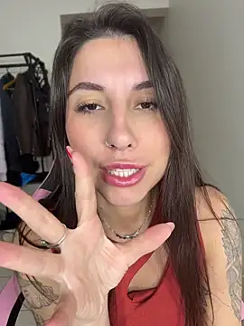 Snapshot of Carolzinhalux69 chatting on July 8, 5:28 pm Carolzinhalux69 online show from July 8, 5:28 pm