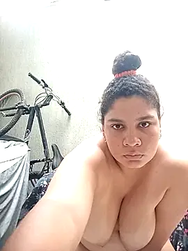 Snapshot of amy-kalifa chatting on March 28, 7:24 pm amy-kalifa online show from March 28, 7:24 pm