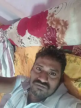 Snapshot of Xhgg-1000 chatting on March 27, 3:45 am Xhgg-1000 online show from March 27, 3:45 am