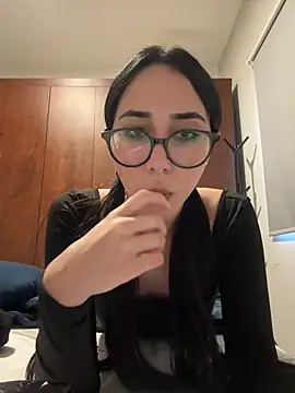 Snapshot of juliacosta chatting on April 4, 7:11 pm juliacosta online show from April 4, 7:11 pm