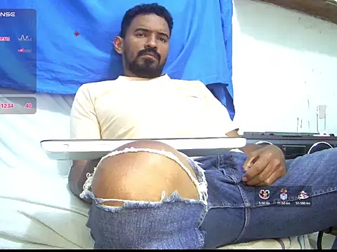 Max velvet online show from April 3, 4:43 am