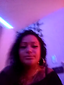 Isismoon69 online show from April 2, 2:42 am