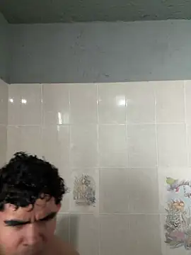 Snapshot of vrgrika chatting on March 27, 9:03 pm vrgrika online show from March 27, 9:03 pm