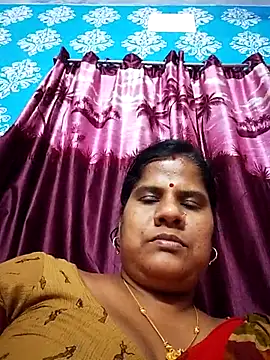 Snapshot of Ruhi-11 chatting on March 29, 10:04 am Ruhi-11 online show from March 29, 10:04 am