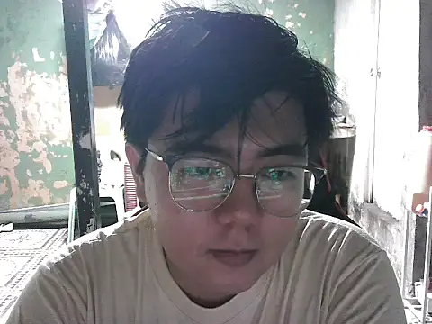 Snapshot of kojima2001 chatting on July 27, 7:21 pm kojima2001 online show from July 27, 7:21 pm