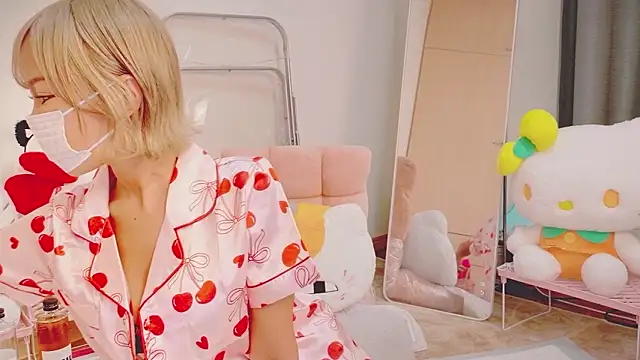 baby  cherry   online show from May 30, 12:13 pm