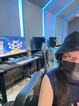 Snapshot of TTbeibi-178 chatting on March 28, 1:33 pm TTbeibi-178 online show from March 28, 1:33 pm