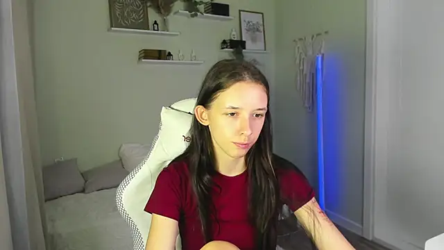 AnnaOddy online show from July 10, 1:21 am
