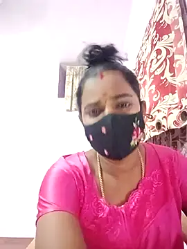 Snapshot of tamilratchasii chatting on March 28, 5:56 pm tamilratchasii online show from March 28, 5:56 pm