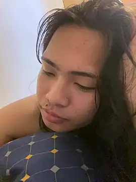 Snapshot of lulueraxxxx chatting on July 12, 10:01 pm lulueraxxxx online show from July 12, 10:01 pm