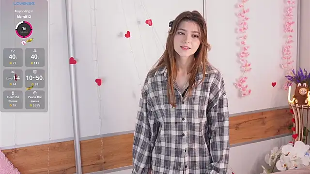 CherlyGuss online show from July 16, 3:12 am