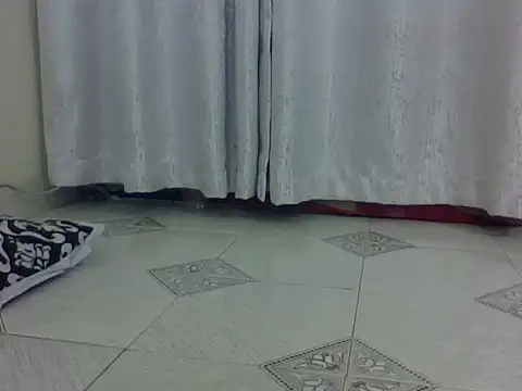 nozie03 online show from April 8, 2:06 pm