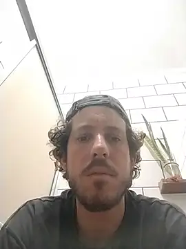 Surfista0012 online show from July 15, 9:25 am