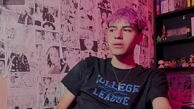 Mikey TR online show from March 28, 4:12 am