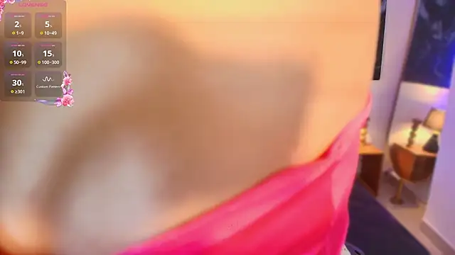 Snapshot of Kiara_Bellev chatting on March 28, 11:32 am Kiara Bellev online show from March 28, 11:32 am