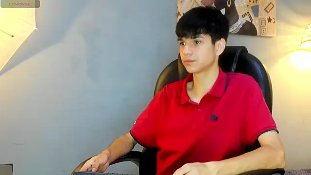 Snapshot of maxim_rod chatting on July 8, 12:20 pm maxim rod online show from July 8, 12:20 pm