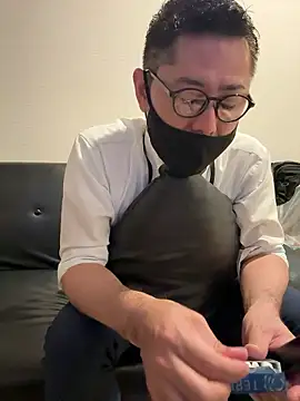 RYUICHI 1919 online show from May 28, 10:45 am