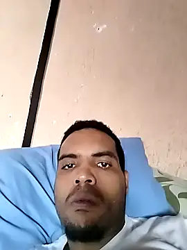 Snapshot of Sheltyboy_0713 chatting on March 28, 9:09 am Sheltyboy 0713 online show from March 28, 9:09 am