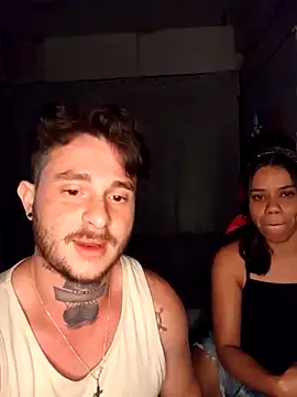 Snapshot of BR-GymCouple chatting on March 29, 5:07 am BR-GymCouple online show from March 29, 5:07 am