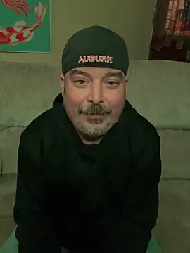 Snapshot of Wareagle27 chatting on March 29, 1:49 am Wareagle27 online show from March 29, 1:49 am