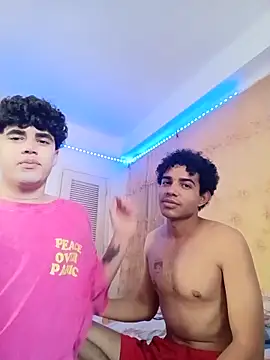 Snapshot of TheCuban chatting on March 28, 7:35 pm TheCuban online show from March 28, 7:35 pm