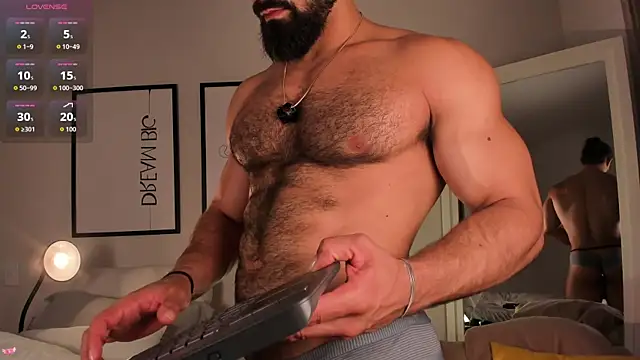 Max strong01 online show from June 6, 2:05 am