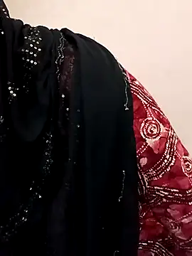 Miss Noor   online show from July 27, 3:35 am