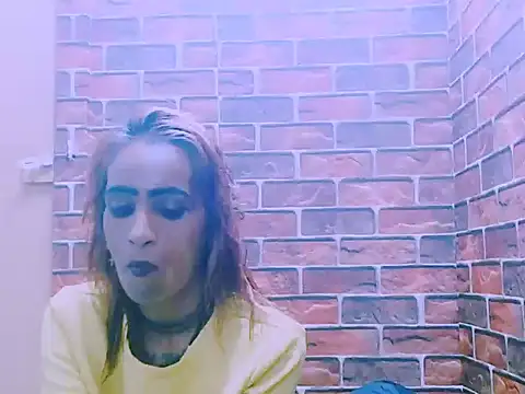 Alanadelray21 online show from April 5, 10:07 pm