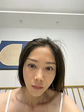 yuanpu0925 online show from April 9, 9:42 pm