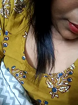 kearala-chubbyzoya online show from March 30, 2:40 pm