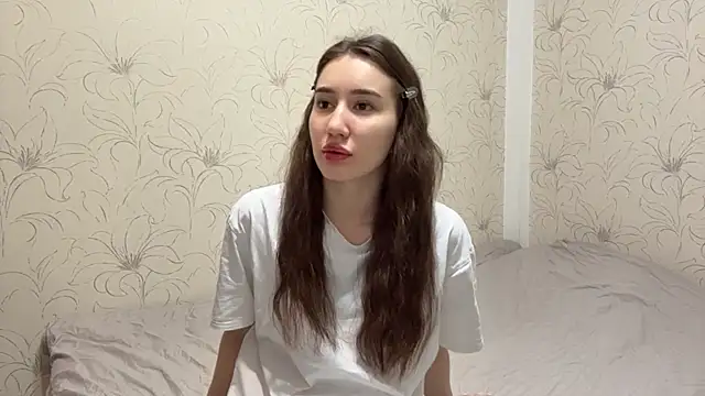 NamiLoon online show from April 1, 4:02 am