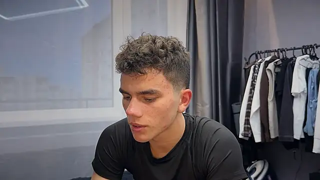 MaxWoolf online show from June 20, 5:27 pm