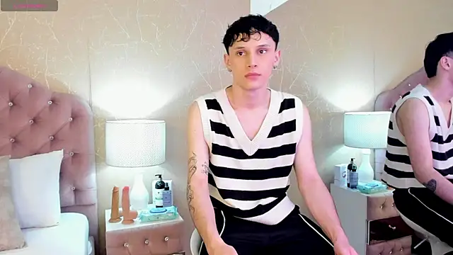 LephyStar online show from July 9, 11:42 pm