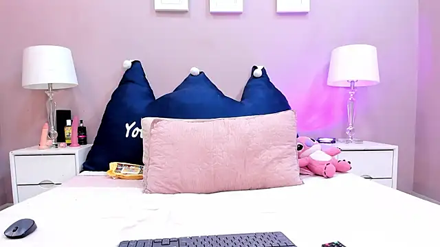 MAYTEMINAJ online show from May 30, 9:23 pm