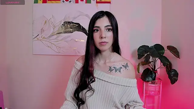 crystal arlette  online show from June 27, 2:34 pm