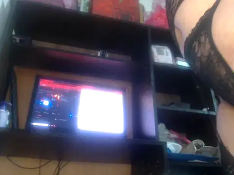 Snapshot of Natalia_latin chatting on May 27, 1:41 pm Natalia latin online show from May 27, 1:41 pm