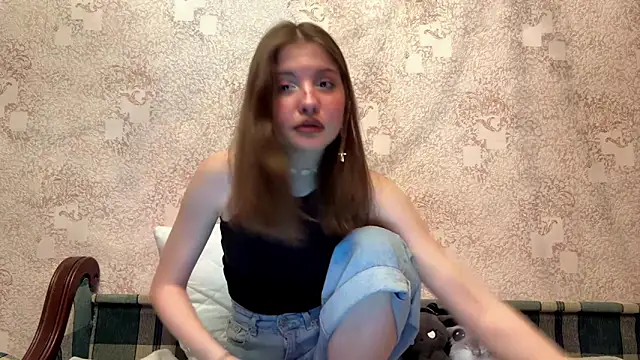 Snapshot of MariLuxe chatting on March 29, 3:56 pm MariLuxe online show from March 29, 3:56 pm