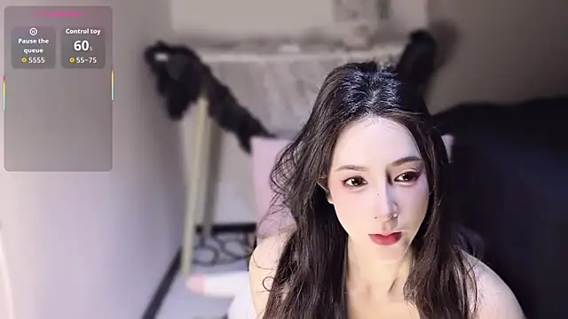 LILI7-LI online show from June 30, 2:23 am