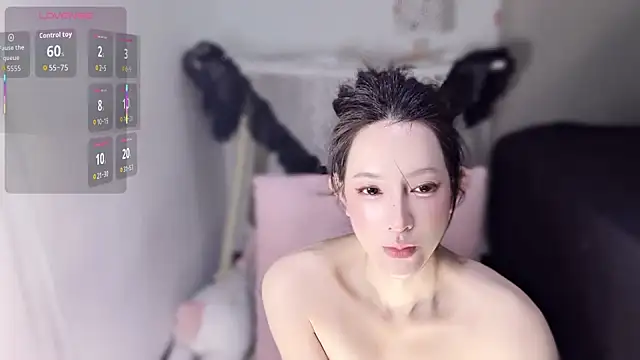 LILI7-LI online show from July 3, 1:45 am