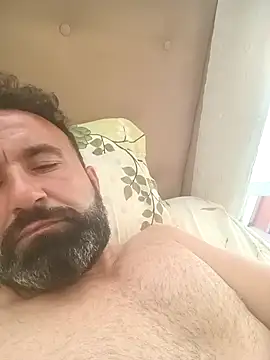 Snapshot of arda096 chatting on June 18, 5:08 am arda096 online show from June 18, 5:08 am
