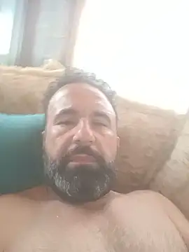Snapshot of arda096 chatting on June 22, 5:26 am arda096 online show from June 22, 5:26 am