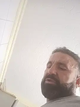 Snapshot of arda096 chatting on July 6, 2:03 pm arda096 online show from July 6, 2:03 pm