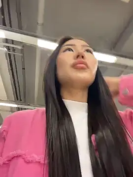 Snapshot of Mia_AsianSex chatting on March 30, 2:07 pm Mia AsianSex online show from March 30, 2:07 pm