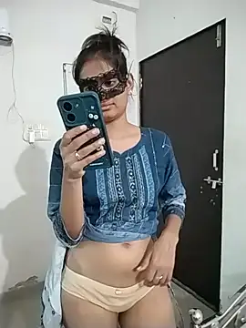 sexy couple liv online show from June 15, 4:25 am