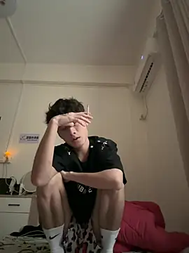 sexyboy-3525 online show from June 3, 6:27 am