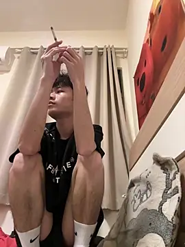 sexyboy-3525 online show from June 13, 12:25 pm