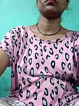 riyaa sexyy online show from July 11, 7:44 am