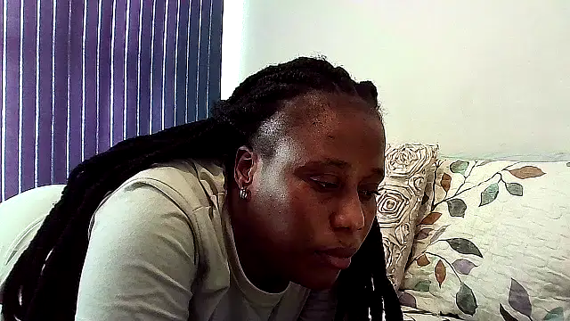 Dutches101 online show from July 17, 1:29 pm
